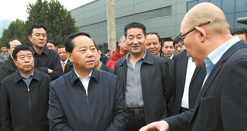 全市重大項目建設(shè)現(xiàn)場觀摩會在商州商丹園區(qū)山陽觀摩