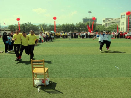 商洛市委老干部局在市直運(yùn)動(dòng)會(huì)中取得好成績(jī)